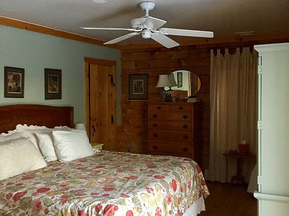 4th image of 35 Hedges Ln