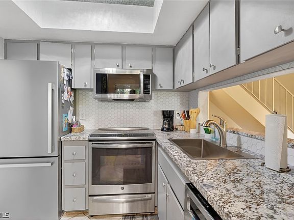 4th image of 3309 Prince Edward Island Cir APT 2