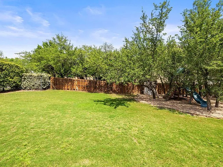 17612 Wildrye Dr — Photo 36