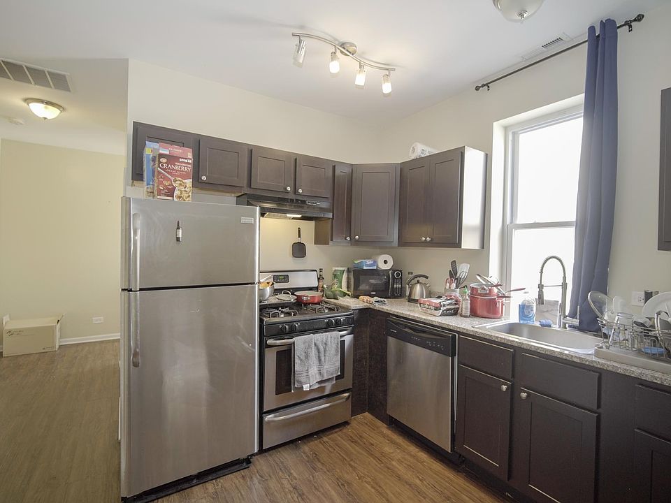 1st image of 1544 W Wabansia Ave #1