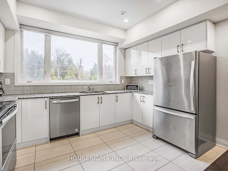 1870 Altona Rd #11 — Photo 12