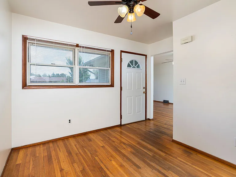 1331 Keesling Ave — Photo 22