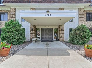 1450 Bidwell St APT 116, West Saint Paul, MN 55118