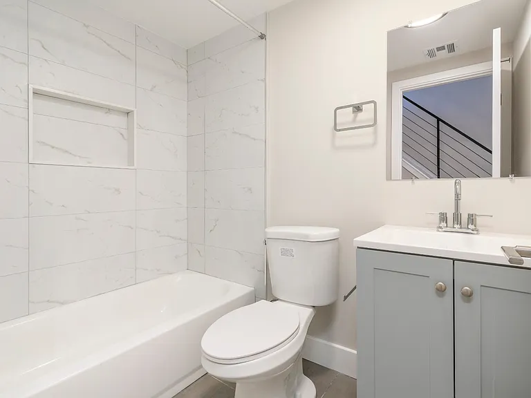 429 W York St #1 — Photo 23