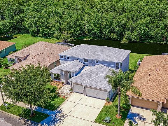 3rd image of 27729 Summer Place Dr
