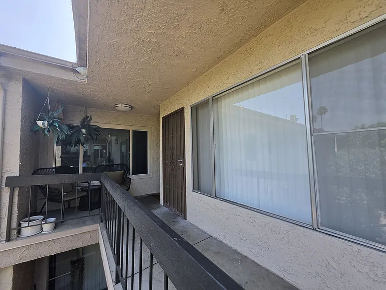 5055 Coldwater Canyon Ave #213 — Photo 32