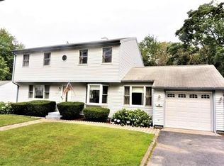 85 Arlington St, Leominster, MA 01453