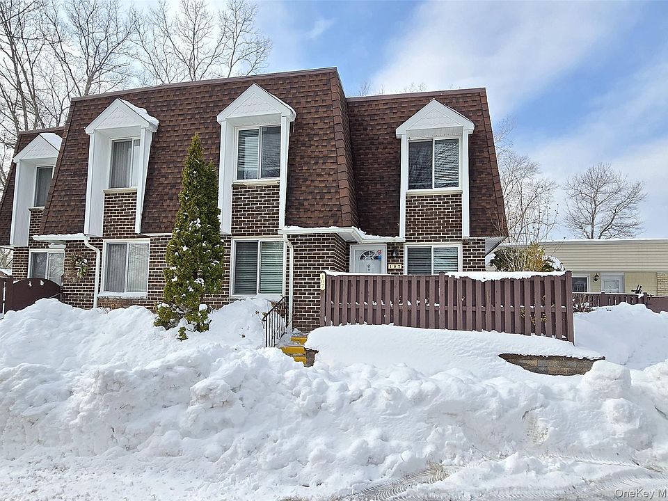 1st image of 107 Glen Hollow Drive