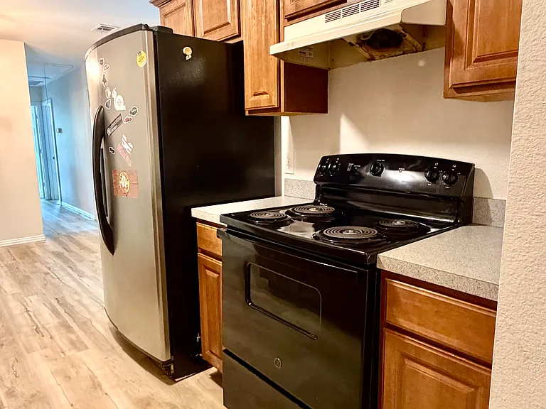 5004 Chapman St #5004 — Photo 11