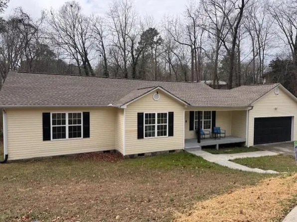 124 Levi Dr, Dalton, GA 30720