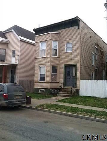 1st image of 127 6th Ave