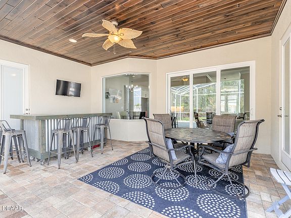 5th image of 3207 Medici Blvd