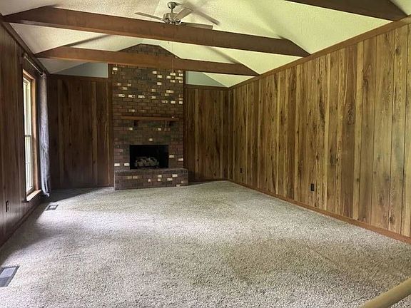 Additional Living Room