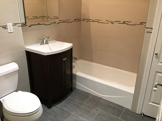 Rented by NY Space Finders Inc. | media 6