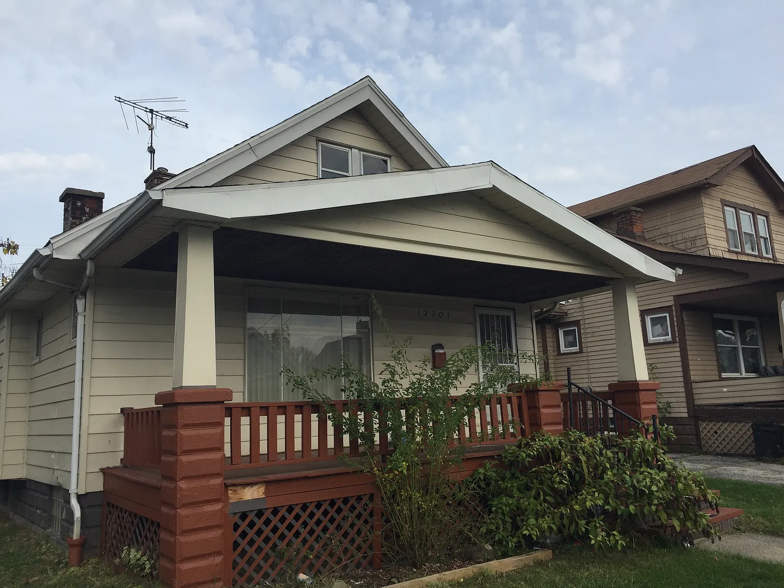 12201 Gay Ave photo 1