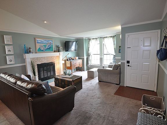 4th image of 2665 Jeannie Ct