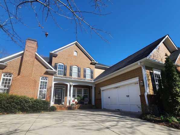 502 Willowmere Ct, Cary, NC 27513