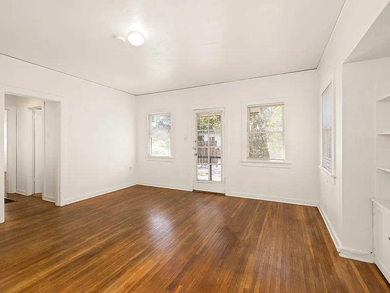 Each studio room has its own separate entrance.