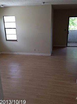 3rd image of 1308 SW 74th Ave