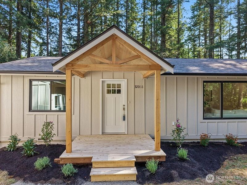 3rd image of 32011 SE 268th Street