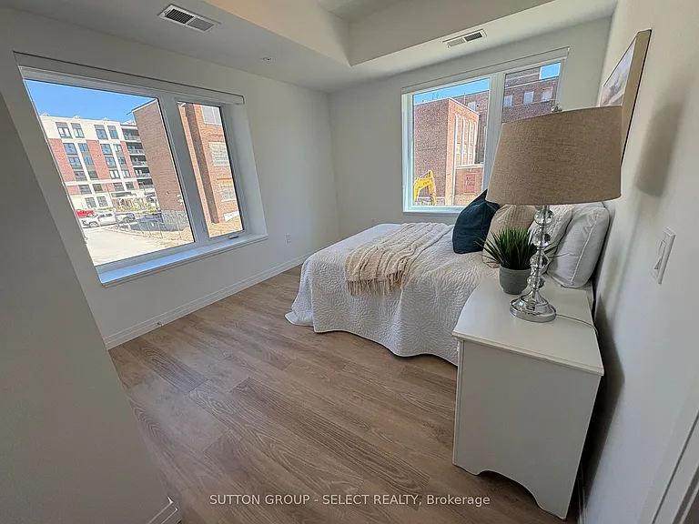 351 Hill St #215 — Photo 14