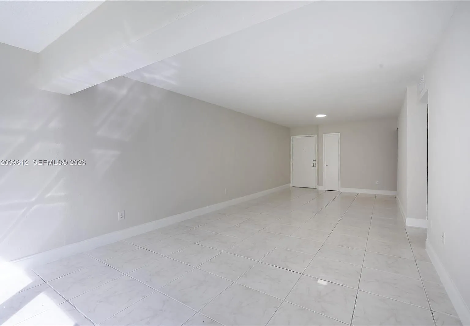 Parkview Condo No 2 — Photo 3