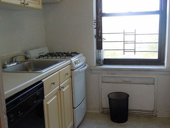 5th image of 21301 75th Ave APT 4D