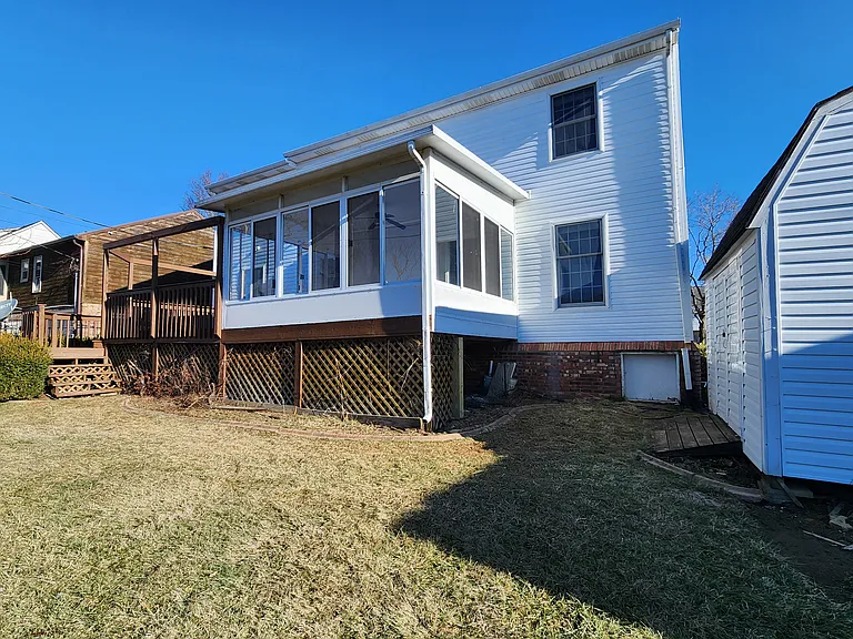 736 Lori Ln — Photo 35