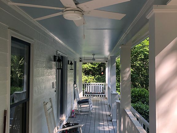 3rd image of 1030 Red Oak Ct
