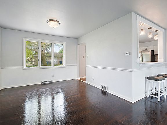 5th image of 1041 E 168th St