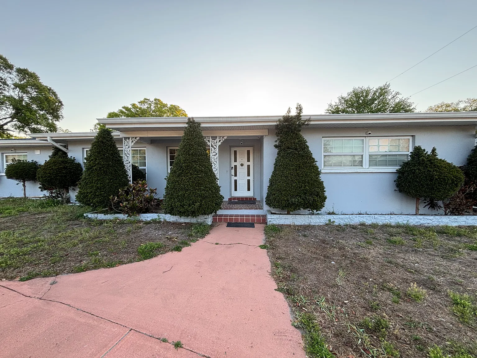 1215 S Keene Rd — Photo 1