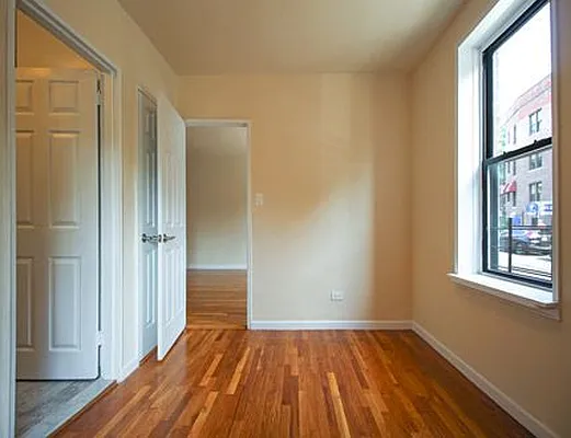 Rented by SW Queens Mezzanine | media 25