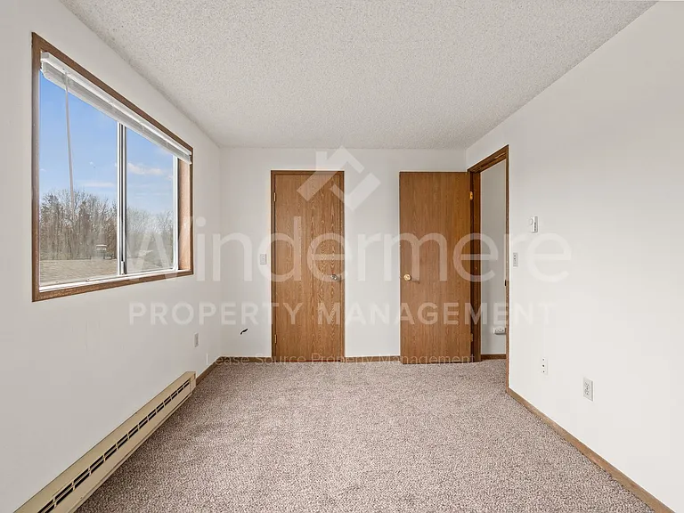 2702 E 31st Ave — Photo 19