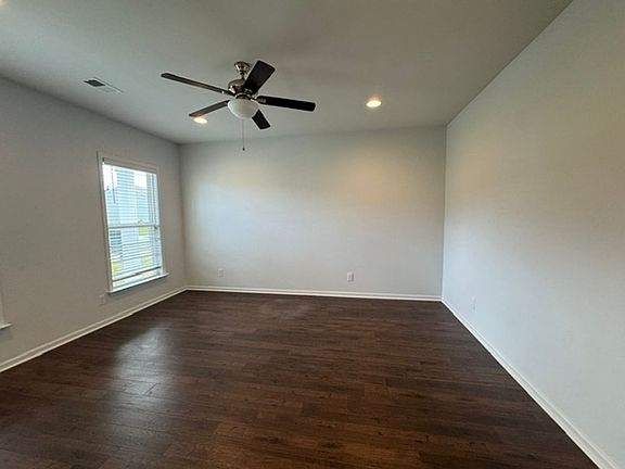 3rd image of 5151 Fortuna Dr