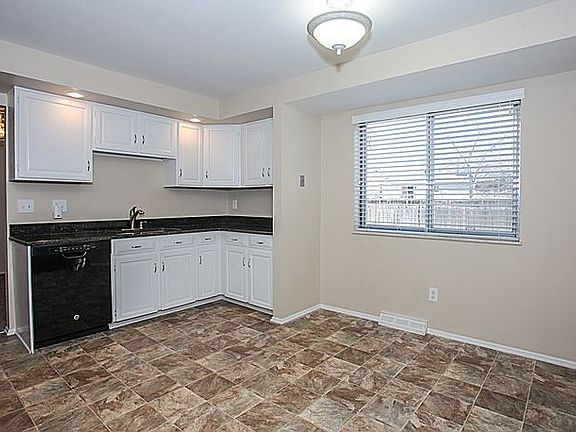 5th image of 4438 E Lake Cir S