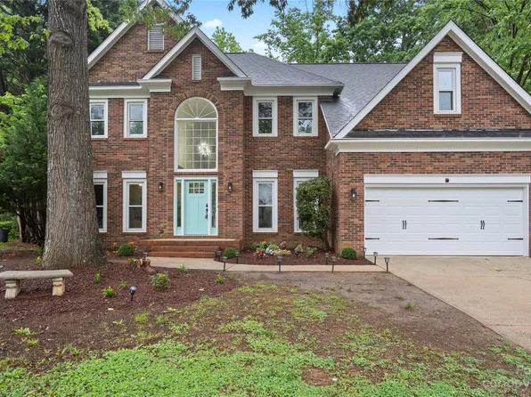 3416 Linden Berry Ln, Charlotte, NC 28269