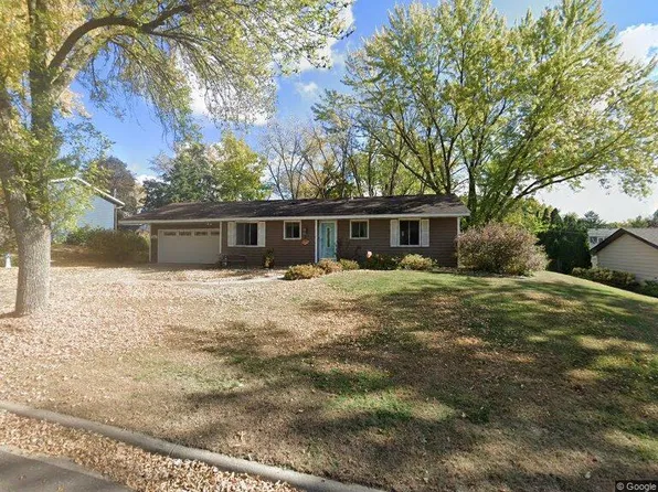 8241 Innsdale Ave S, Cottage Grove, MN 55016