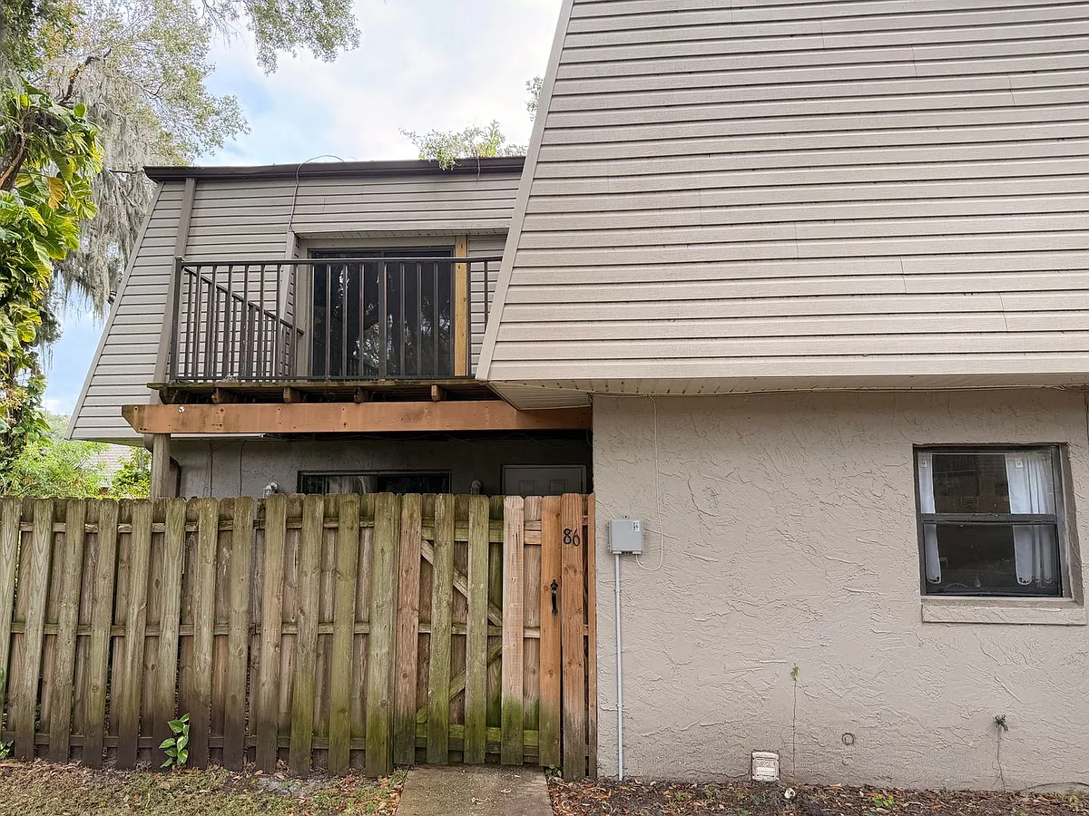Building Photo - 85-88 Springwood Sq #85-88