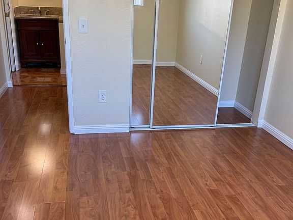 3rd image of 9047 Langdon Ave Unit 10