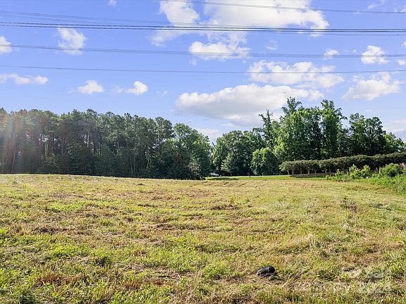 3rd image of 5158 Watermead Ln