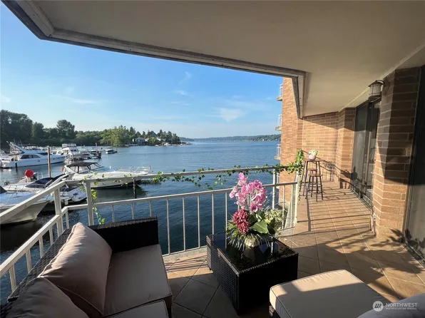 9500 Rainier Avenue S #209, Seattle, WA 98118