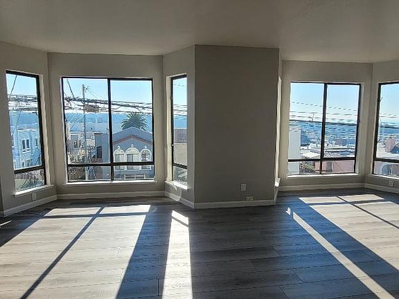 2nd image of 4228 Balboa St