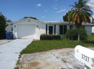 3737 Sablewood Dr, Holiday, FL 34691