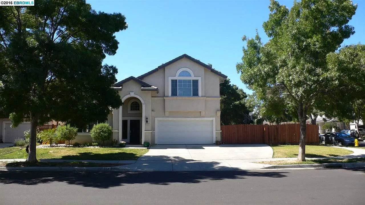 556 Birchwood Rd photo 1