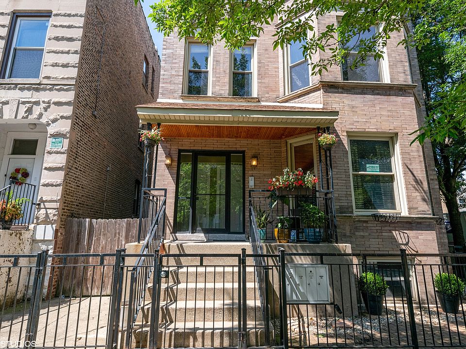 1st image of 1224 N Washtenaw Ave #3
