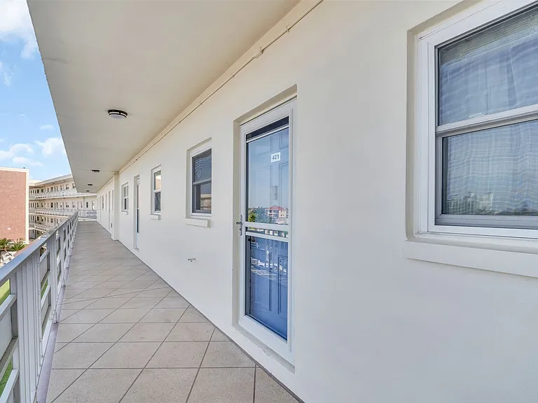 5575 Gulf Blvd #0 — Photo 7