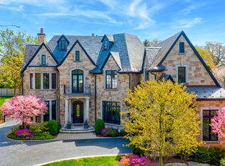 399 Grove St, Glencoe, IL 60022