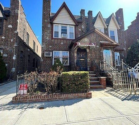2nd image of 26-23 91st St