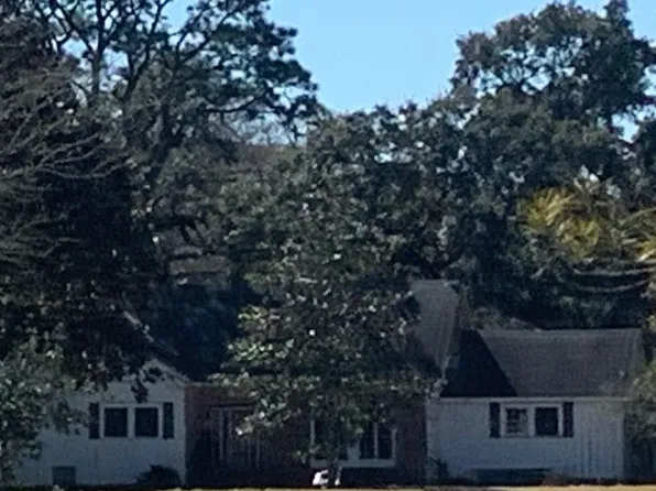 11917 Old Jeanerette Rd, Jeanerette, LA 70544