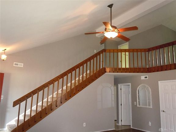 3rd image of 8688 Deer Bend Dr